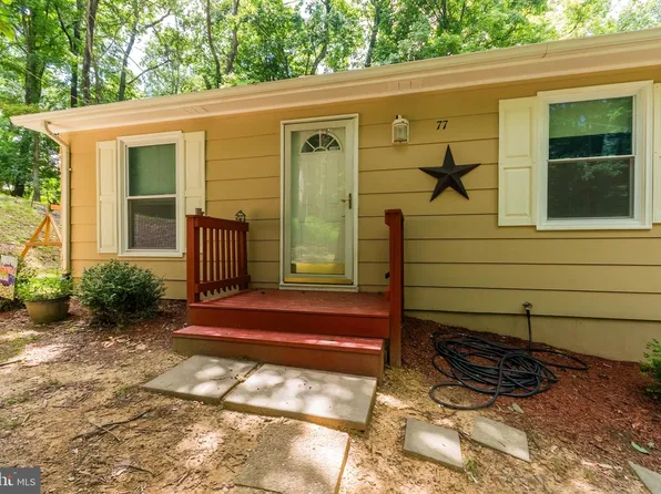 77 Jeanie G Rd, Harpers Ferry, WV 25425