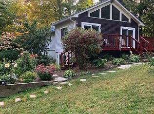 793 S Mountain Rd, Perkinsville, VT 05151