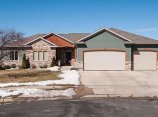 2639 Lisa Ln NE, Rochester, MN 55906