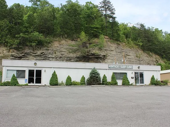 182 Willies Way, Hazard, KY 41701