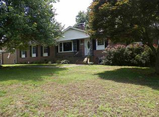 204 Savoy St, Spartanburg, SC 29301