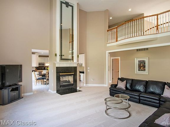 4th image of 11860 Landers Dr