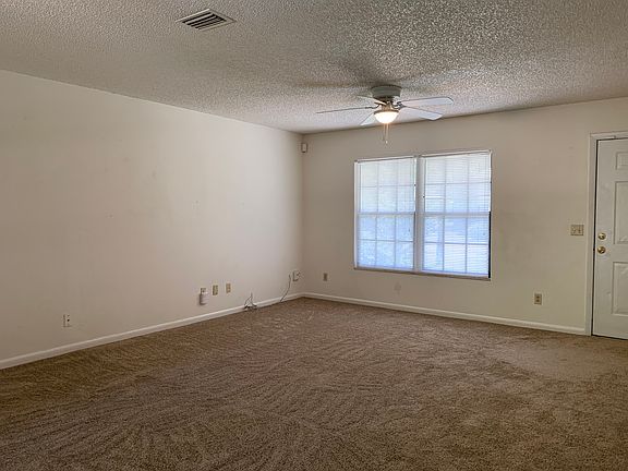 5th image of 840 N Garfield Ave