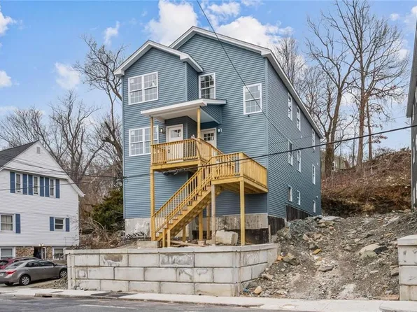 699 Manton Ave, Providence, RI 02909