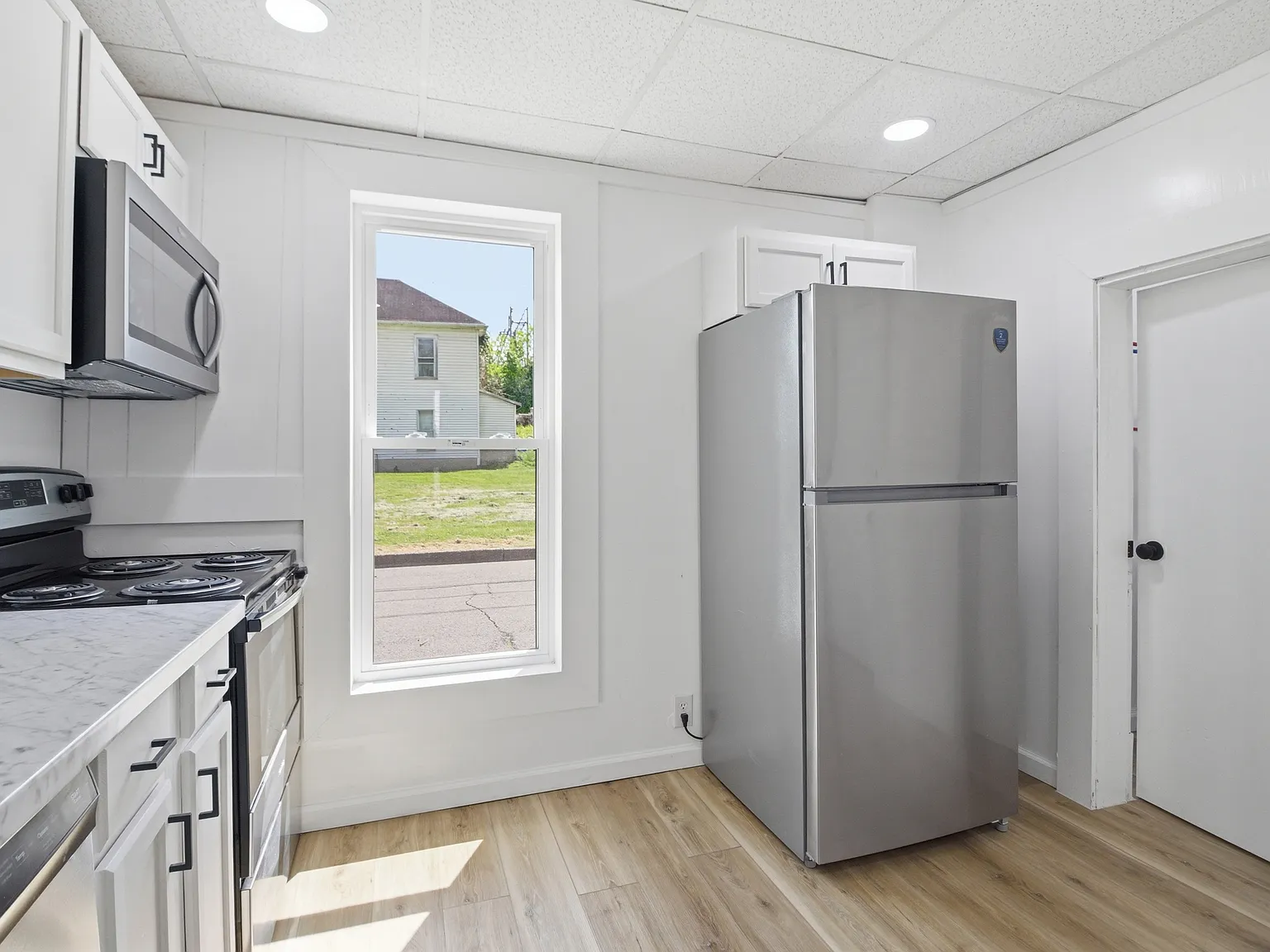 3 bed, 1470 sqft, $1,400 — Photo 2