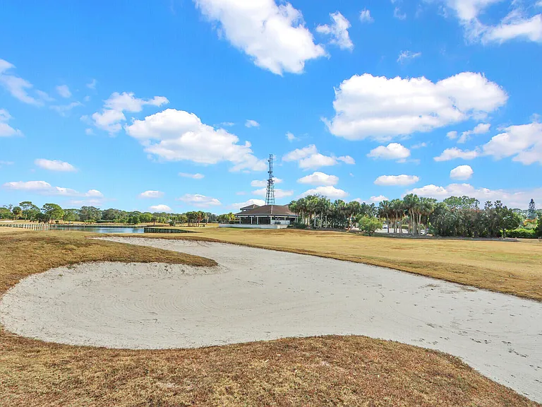 4004 SW Osprey Creek Way — Photo 32