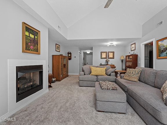 5th image of 422 Albemarle Boulevard #11b