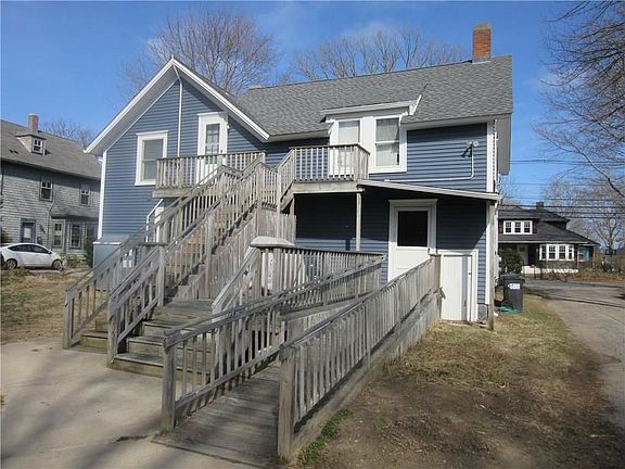 2nd image of 370 Woodruff Ave