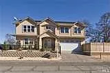 1086 Westridge Dr photo 1