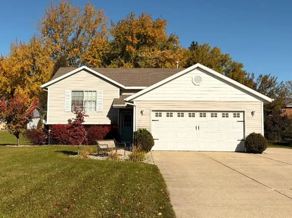 5541 Eric St, Allendale, MI 49401