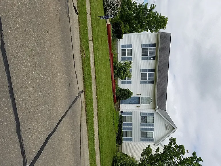 Eclipse Properties — Photo 115