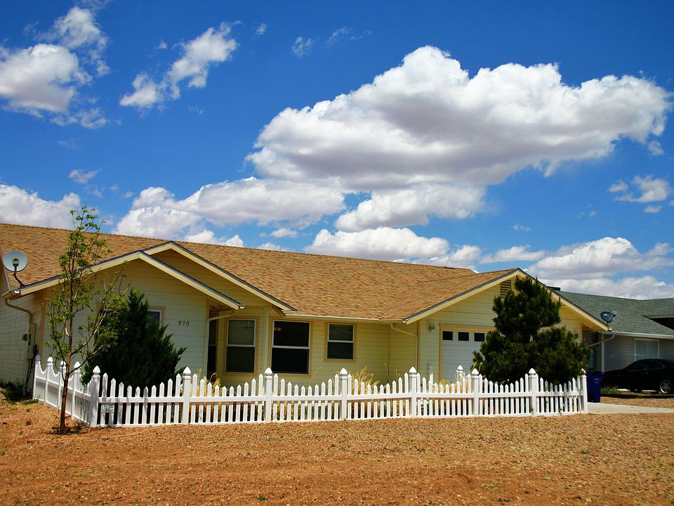 Excellant Curb Appeal