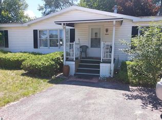 1884 Andrew Pl, Traverse City, MI 49686
