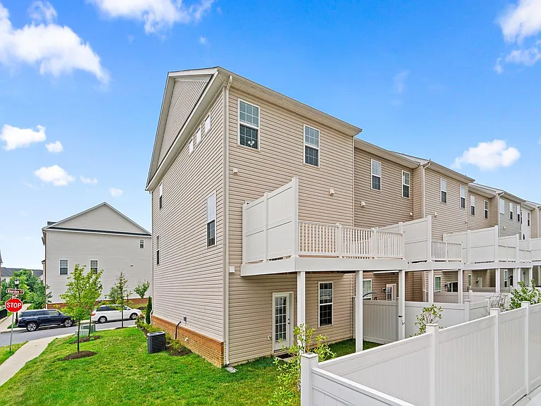 7720 Rearden Ct — Photo 39