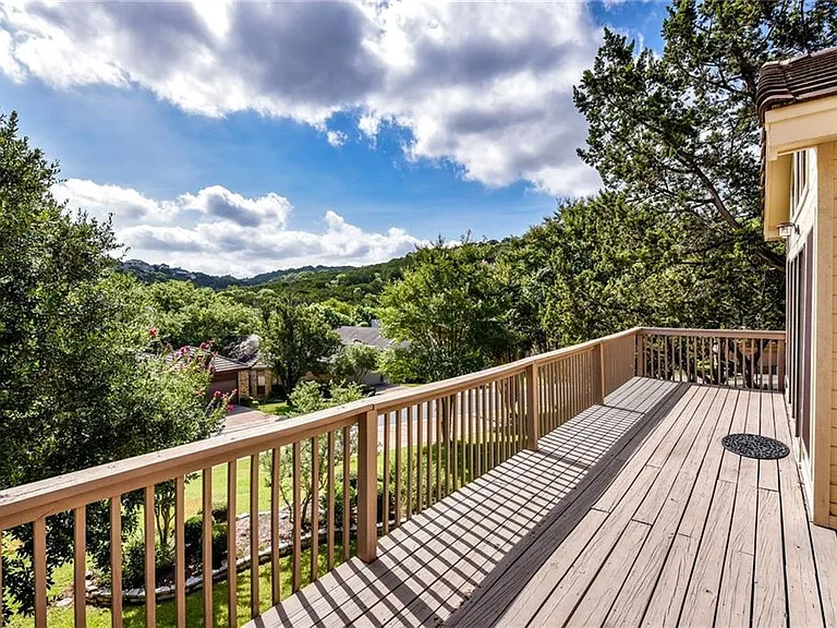 3509 Fawn Trl — Photo 2