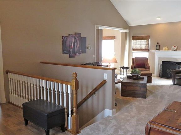 3rd image of 2811 Brooks Ct