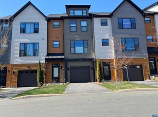 115 Junction Ln, Charlottesville, VA 22902