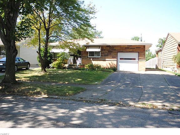 2nd image of 4376 Starlight Dr