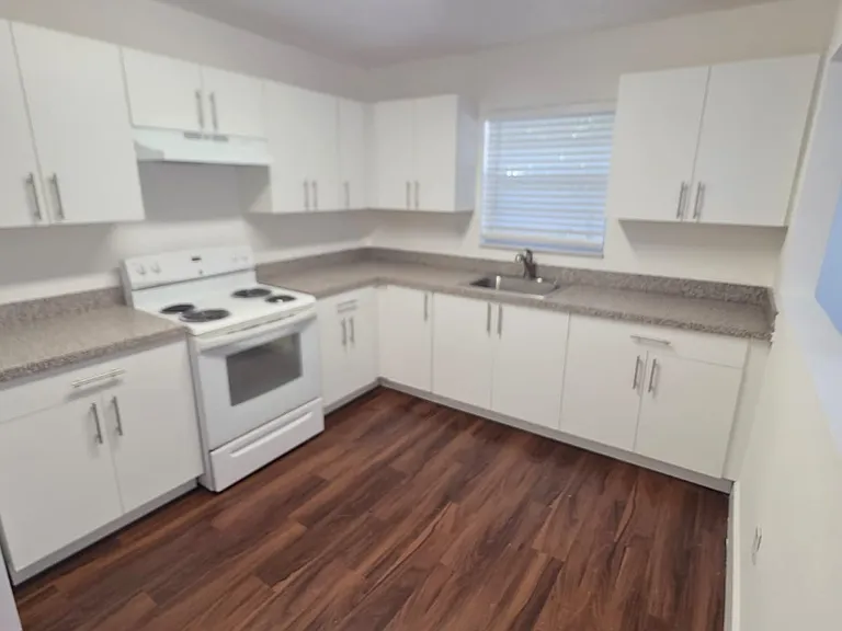 Trece Urim LLC — Photo 4