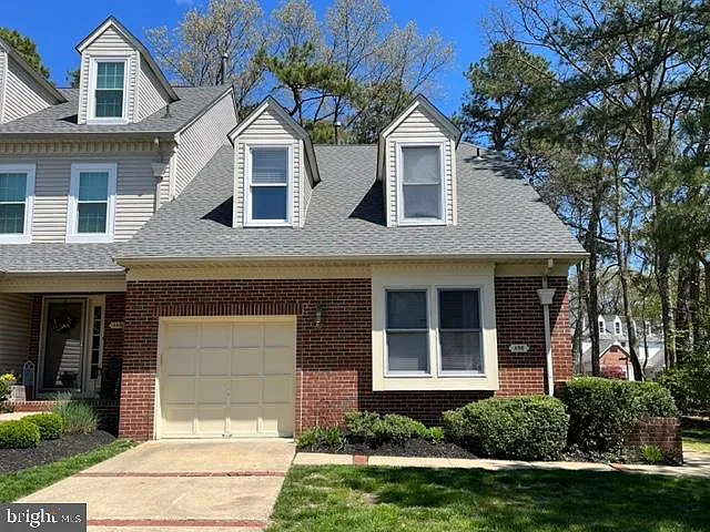 406 Williamsburg Ct