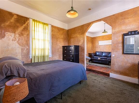 5th image of 1233 Kerlerec St #3