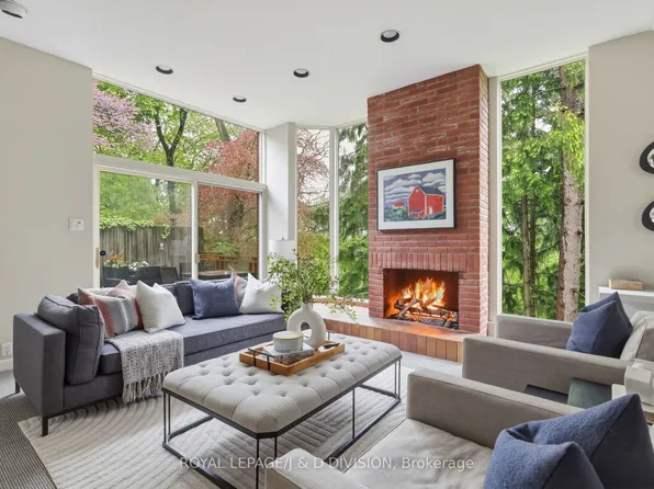 41 Ridge Dr, Toronto, ON M4T 1B6