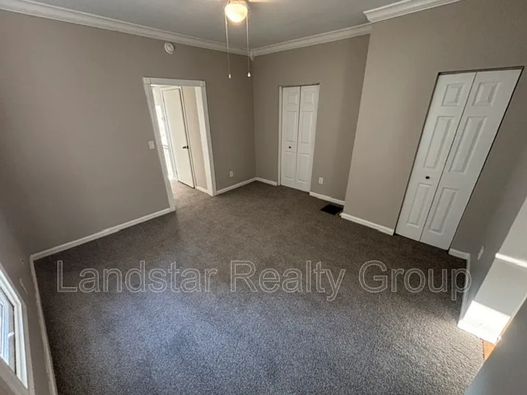 2127 Grinstead Dr #1 — Photo 13