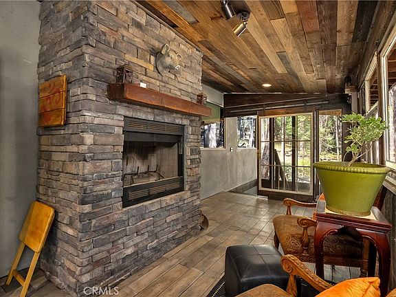 3rd image of 14764 Vassar Ct
