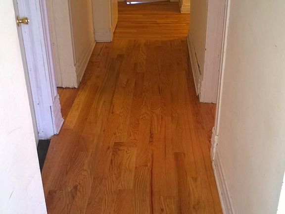 3rd image of 3640 S Hamilton Ave Fl 2