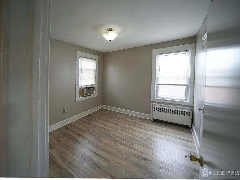 211 S 11th Ave #2 — Photo 7