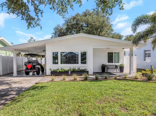 1109 Marine St, Clearwater, FL 33755