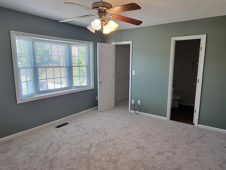 2128 Flagstone Ct #G1 — Photo 7