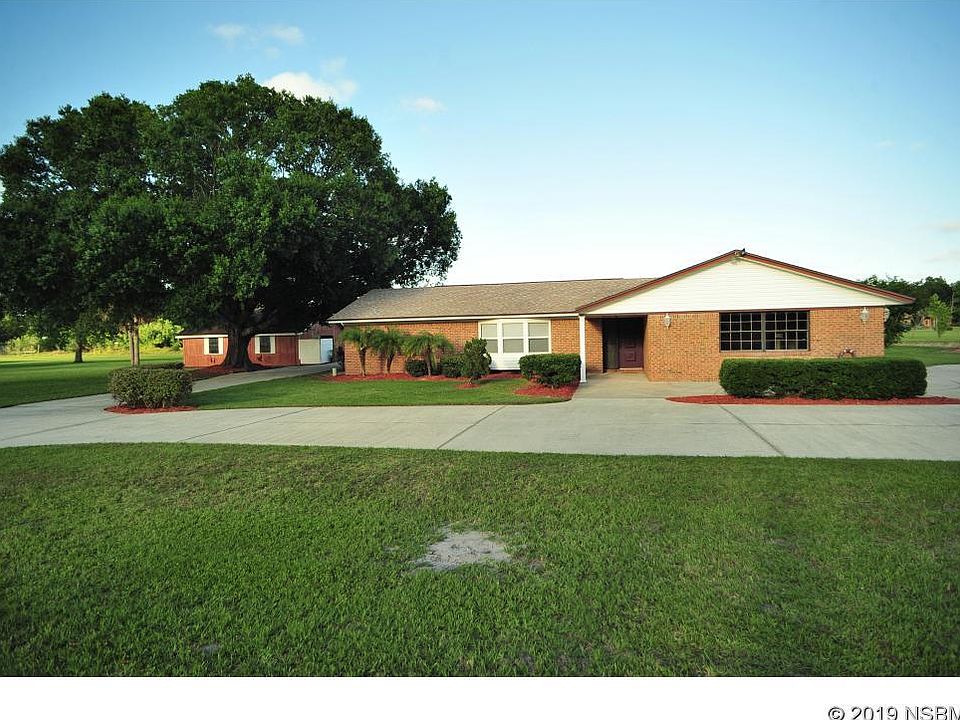 1st image of 160 Country Circle Dr W