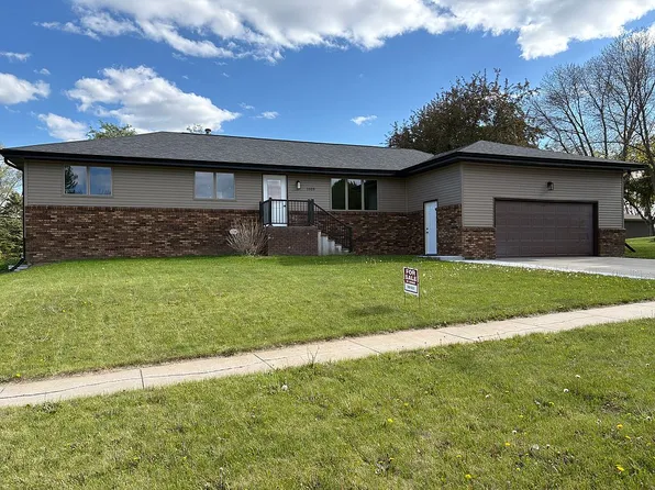 1603 Sheridan Dr, Norfolk, NE 68701