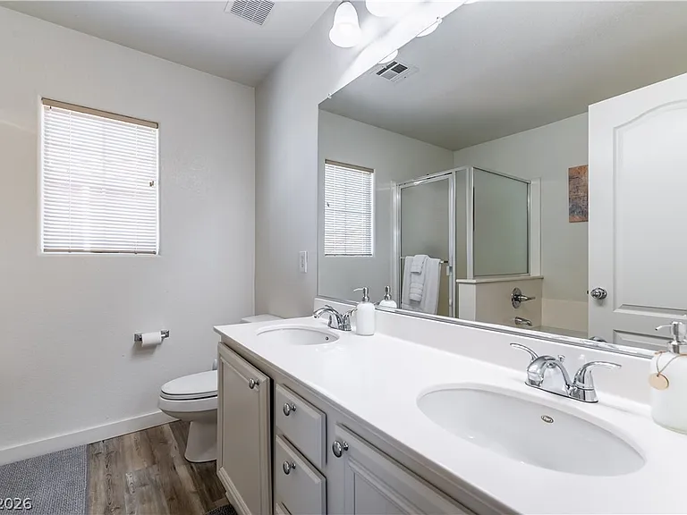 1362 Grass Creek Ave #2 — Photo 16