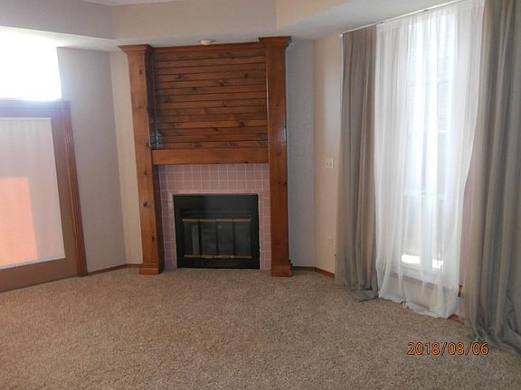 3rd image of 511 NW Fairway Villa Pl APT 3