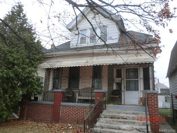 4th image of this home