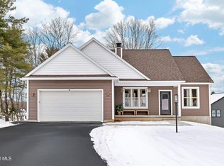 27 Woodland Hill Rd, Wynantskill, NY 12198