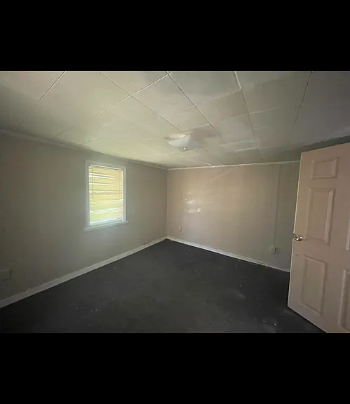 4228 Carroll Ave — Photo 5