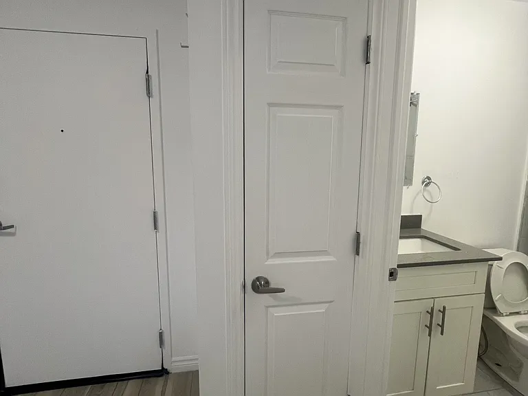 630 Cummings Ave — Photo 259