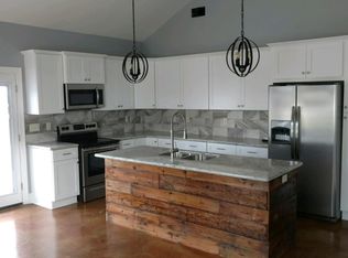 103 Cane Field St, Youngsville, LA 70592