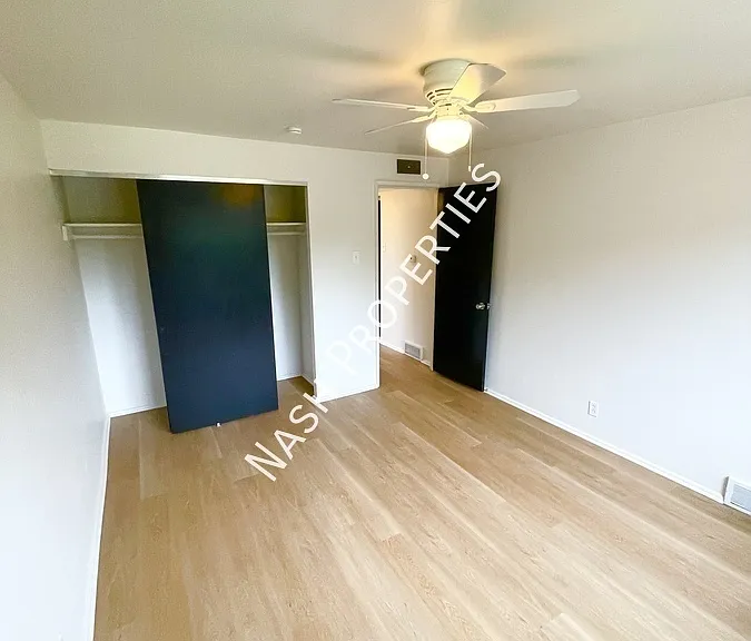 4334 McAdoo Ct #C — Photo 5