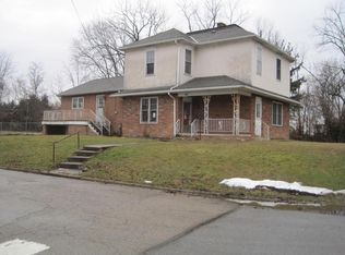 269 N London St, Mount Sterling, OH 43143