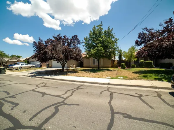 515 Haliburton Way, Coalinga, CA 93210