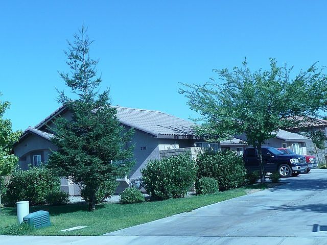 2nd image of 710 Spring Meadow Ct