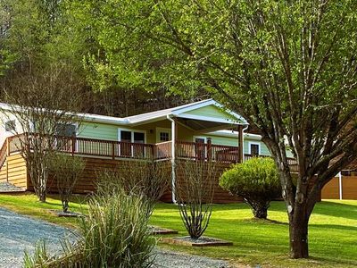 1748 John Call Rd, Talking Rock, GA, 30175