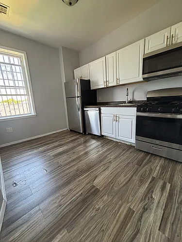 595 Ocean Ave Photo 1