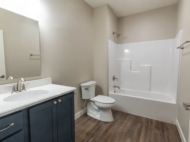 711 Lancelot Dr N #1 — Photo 17