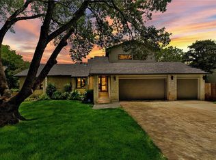 8822 Mountain Path Cir, Austin, TX 78759