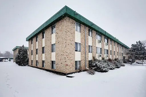 Woodbridge Terrace Apartments — Photo 23